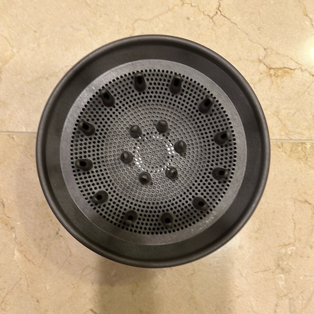 Dyson diffuser attachment
